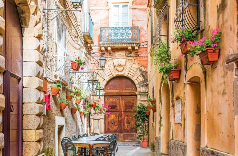 From Naples: Amalfi Coast Private Full-Day Trip - Ravello: finishing with older streets and a calmer pace