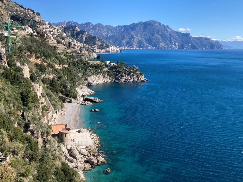 From Naples: Amalfi Coast Tour – Positano, Amalfi & Ravello - Best for: couples, friends, and people with limited time