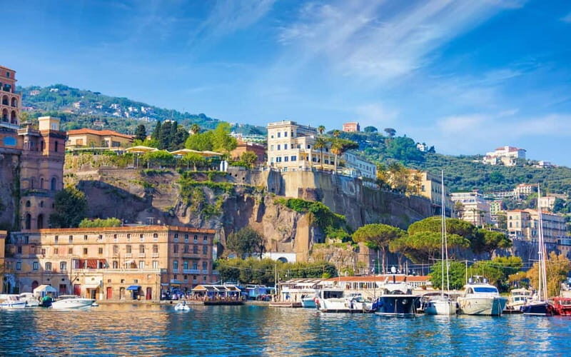From Naples: Amalfi Coast with Sorrento & Positano - From Starhotels Terminus to the Amalfi Coast: your day starts in Naples