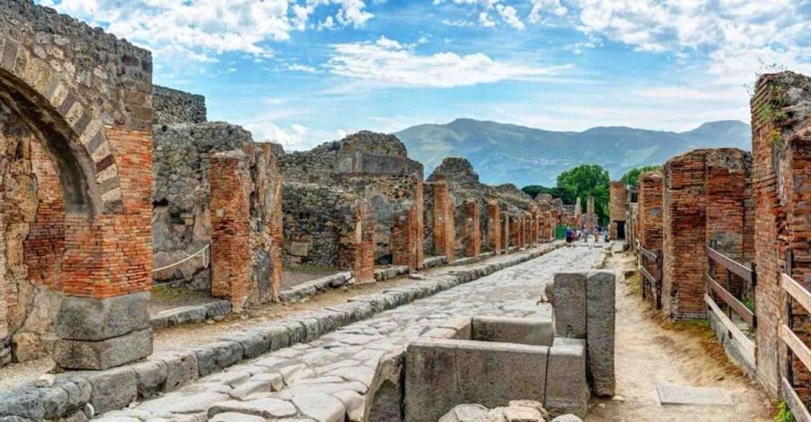 From Naples: Pompeii & Amalfi Coast Full-Day Trip - Driving the Amalfi Coast: Panoramic Views Plus a Curvy Reality Check