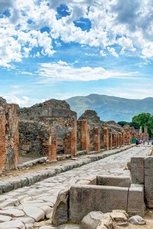 From Naples: Pompeii & Amalfi Coast Tour with Ticket Option - What Makes the Pompeii Walking Tour Work (and When It Doesn’t)
