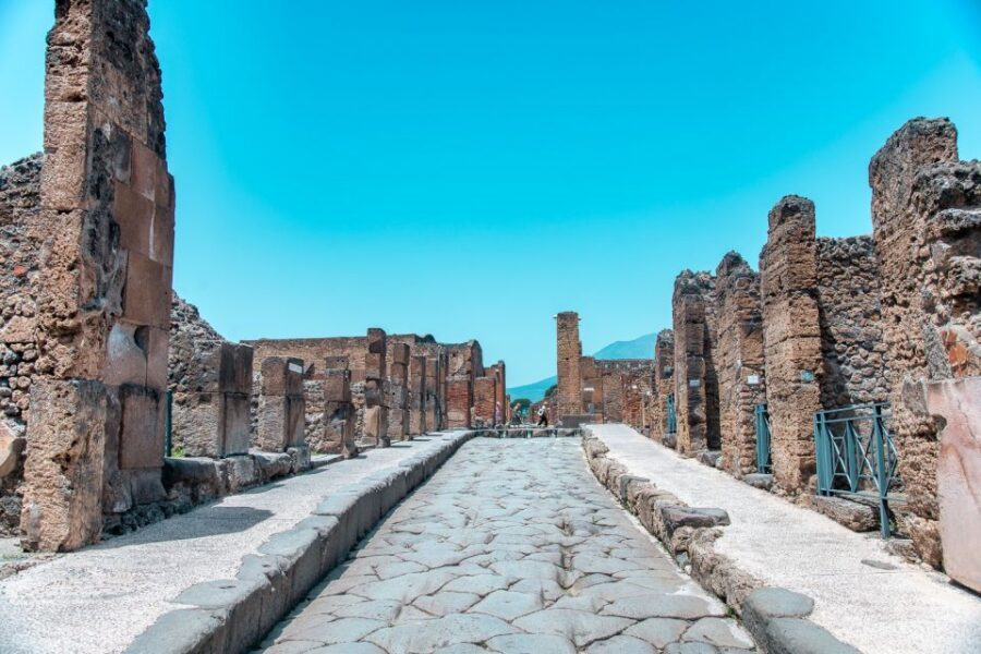 From Naples: Pompeii and Amalfi Coast Full-Day Private Tour - Getting value out of limited Pompeii time