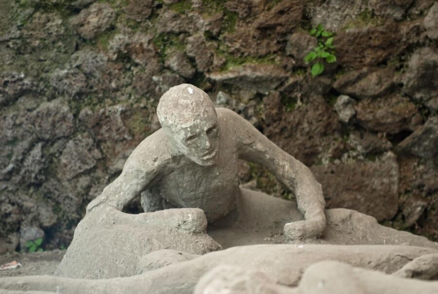 From Naples: Private tour of Pompei, Sorrento & Positano - A full day plan that actually feels doable