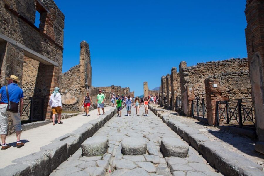 From Naples: Private tour of Pompei, Sorrento & Positano - Getting Pompeii right: why the 2-hour guided portion matters