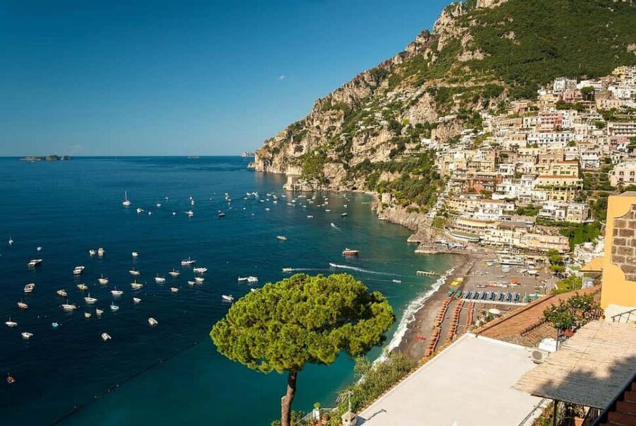 From Naples-Tour with small groups to the Amalfi Coast - The Minivan Ride: A Smooth Start Along the Sorrento Coast