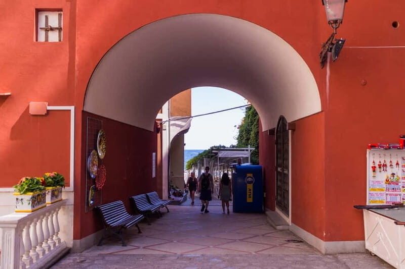 From Pompeii/Vico Equense: Amalfi, Positano, & Ravello Tour - Ravello by minibus: worth it if you want the gardens and views