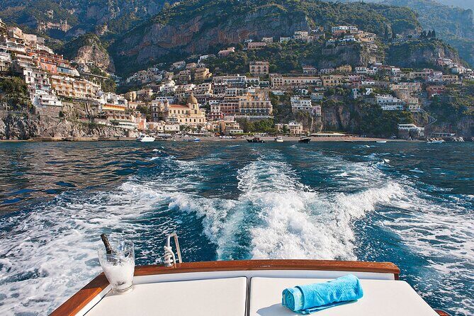 From Positano/Praiano: Private Amalfi Coast Half-Day Tour - The first views: Positano from the boat beats standing in town