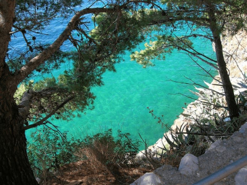 From Sorrento: Full-day Amalfi Coast Day Trip - Why taking a vehicle from Sorrento is the smart move