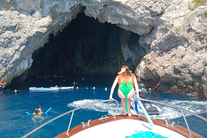 Full Day Private Boat Tour of Amalfi Coast from Positano - Key things to know before you go