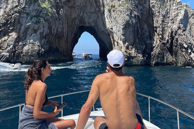 Full day private boat tour to the Island of Capri - Who this tour is best for