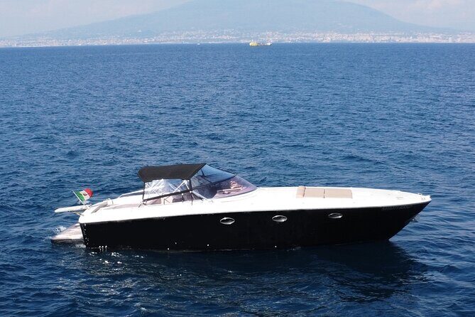 Full-Day Private Guided Tour to Amalfi Coast by Boat - Fiordo di Furore: the classic fjord-style photo stop