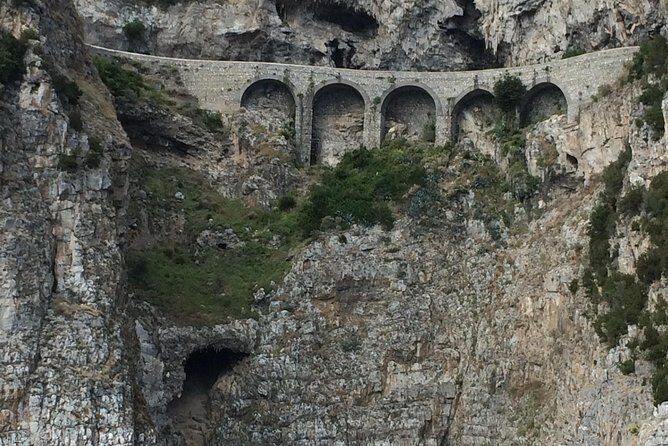 Full-Day Sorrento Positano Pompeii Tour - Positano on your own for about an hour: cliffs, color, and smart wandering