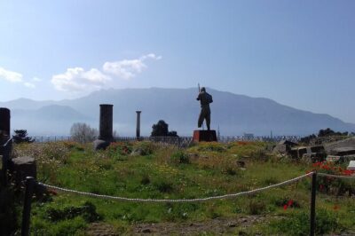 Full Day Tour Pompeii–Sorrento -Positano - Sorrento + Amalfi Coast drive: viewpoints and good pacing