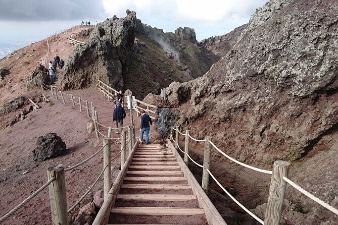 Guided Tour Pompeii And Vesuvius from Positano Skip the Line - What you get for the $299 price (and how it adds up)