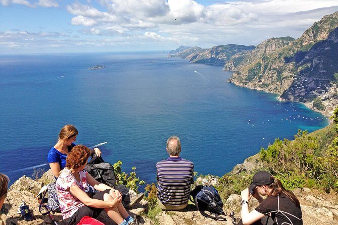 Half-Day Private Amalfi Coast Path of the Gods Hike with Lunch - The walking route: Bomerano, Sentiero Degli Dei, and the approach to Positano