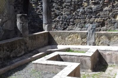 Herculaneum and the Amalfi Coast(Sorrento-Positano) - Parco Acheologico di Ercolano: seeing Herculaneum with context