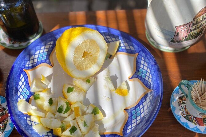 Lemon path hike - Amalfi coast - Stop 1: Minori for first views and a slower Amalfi pace