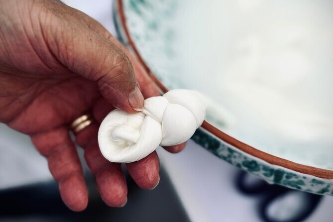 Mozzarella class & more in Sorrento - Timing, group size, and where this starts in Sant’Agnello