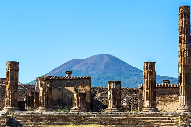 Naples to Positano with stop at Pompeii or Vice Versa - The private car and what it means for your schedule