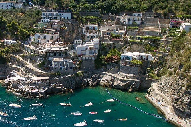 Naples to Positano with stop at Pompeii or Vice Versa - Tickets and the guide question: what you pay for vs what you don’t