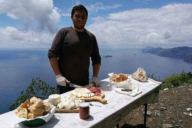 On the Path of the Gods: private trekking and shepherd snack - From Agerola to Nocelle: what a 6 km trek feels like