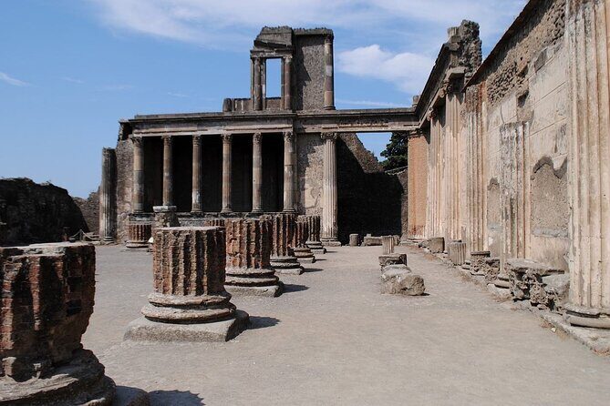 One day excursion to Pompeii and Vesuvius from Positano - Who should book, and who might not love it