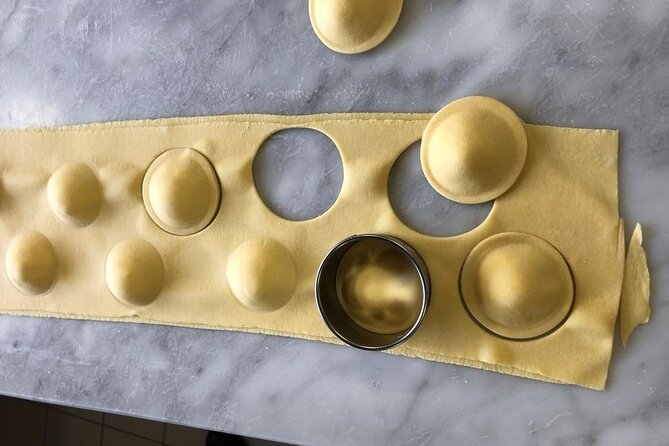 Pasta and Tiramisù class with a panoramic view of Sorrento - Value in the $132.45 price for a 3.5-hour class