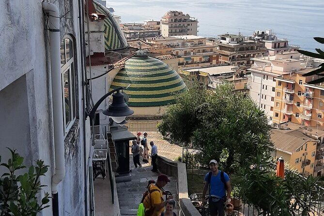 Path of the Lemons - Villa Romana Minori: the stop that breaks up the climb