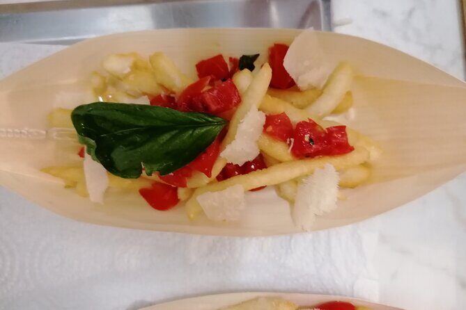 Pizza e Tiramisù class with local mum in Positano - What you eat during the class (and why it feels generous)