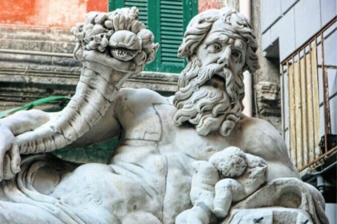 Pompeii, Herculaneum, Naples from Naples, Sorrento, Amalfi Coast - Naples sightseeing: getting your bearings and eating with context