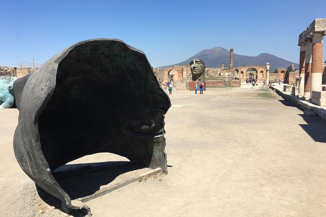Pompeii private guided tour and Amalfi coast - Should You Book This Private Pompeii and Amalfi Tour?