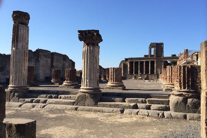 Pompeii-Sorrento-Positano tour from Naples, with licensed guide included - Pompeii entrance tickets: the €20 detail you should not ignore