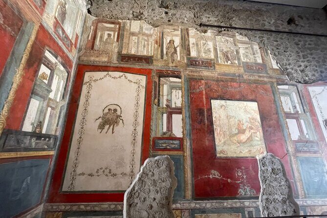 Pompeii & Vesuvius with Lunch & Wine Tasting from Amalfi Coast - The Volcano Views: Why the Effort Makes Sense