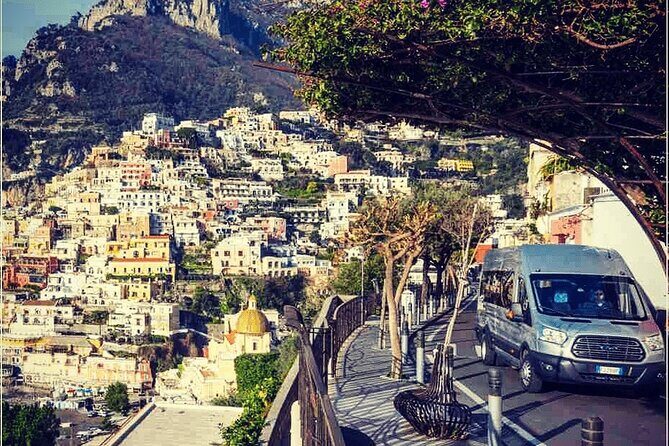 Pompeii Wine Tasting Tour from Positano - Lunch and wine: four pours, three courses, and how to judge value