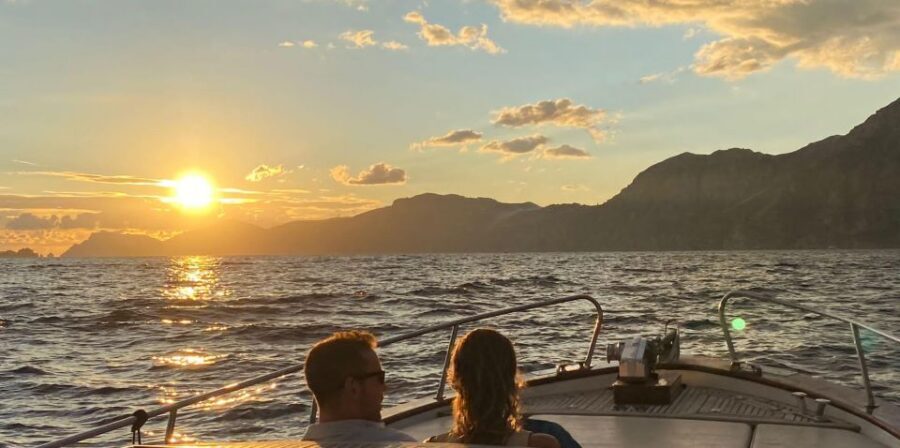 Positano: Amalfi Coast Sunset Group Boat Tour with Prosecco - What the Skipper Adds (and Why It Matters)