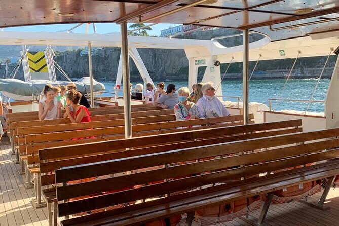 Positano & Amalfi Day Cruise From Sorrento, Seiano or C.Stabia - Timing, boarding lines, and how to protect your town time