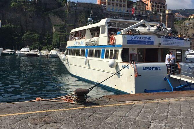 Positano & Amalfi Day Cruise From Sorrento, Seiano or C.Stabia - Amalfi for 2.5 hours: what to prioritize when the clock is ticking