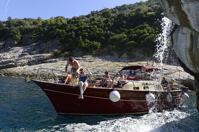 Positano & Amalfi Small Group Boat Tour from Rome with Fast Train - Boat route and stop plan: what you’ll see from the sea