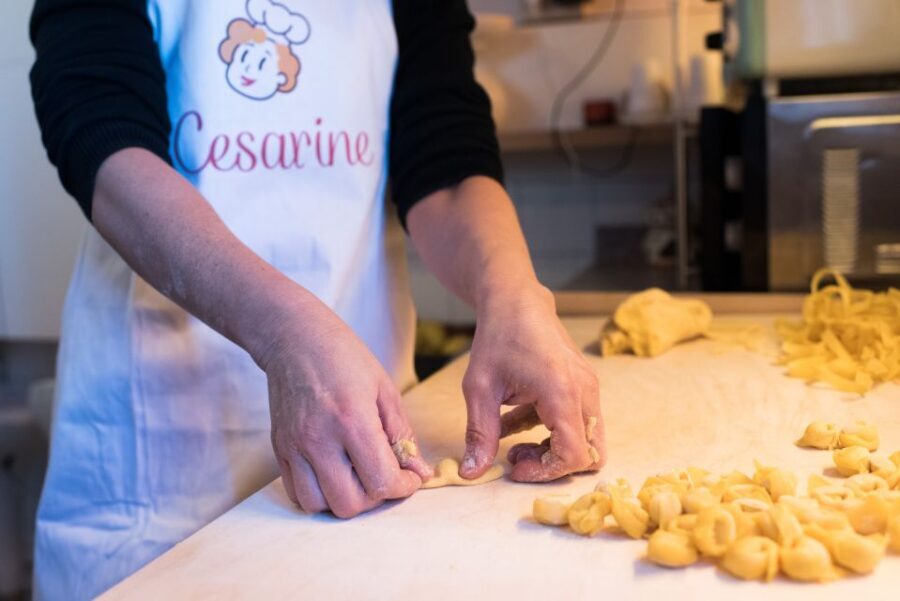 Positano: Pasta & Tiramisu Cooking Class at a Local's Home - Your 3-hour schedule: from aperitivo to plated tiramisu