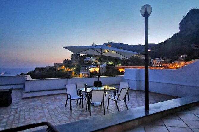 Positano Spaghetti experience - Entering the Positano home: aperitivo, names, and first tastes