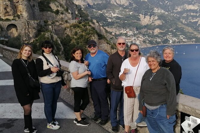 Private Amalfi Coast Drive - Positano: choosing between the big beach and the quieter Fornillo option