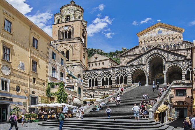 Private Amalfi Coast tour by Vintage Fiat 600 from Naples - Positano in 10 minutes: what that coffee break is really for