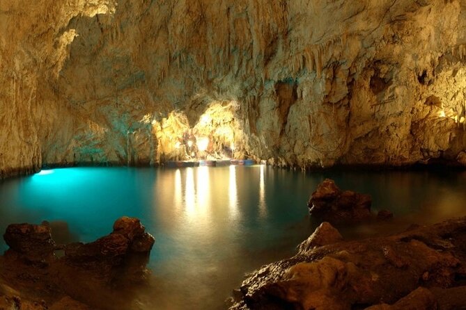 Private Amalfi Coast tour by Vintage Fiat 600 from Naples - Emerald Grotto at Cape Conca: the boat ride light show