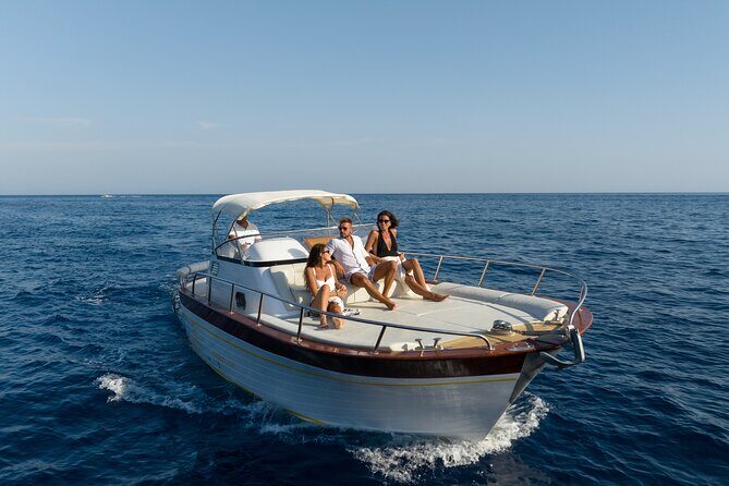 Private Amalfi Coast Tour with a 28ft Boat - Why a Private 28ft Boat Wins on the Amalfi Coast