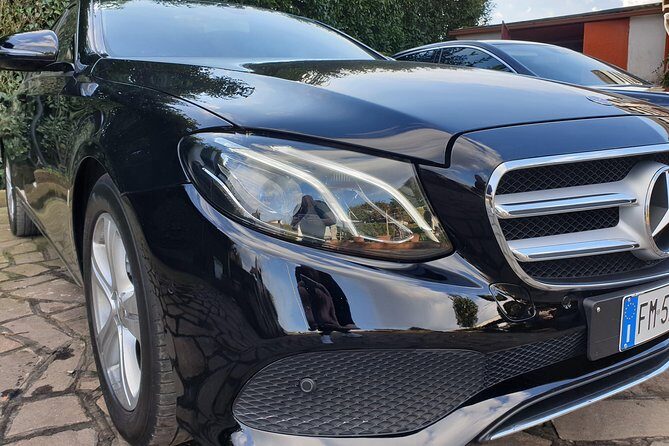 Private Arrival Transfer: Rome Hotels or Fiumicino Airport to Amalfi Coast, Naples or Sorrento Hotels - Ride comfort: air-conditioned minivan, WiFi, snacks, and luggage rules