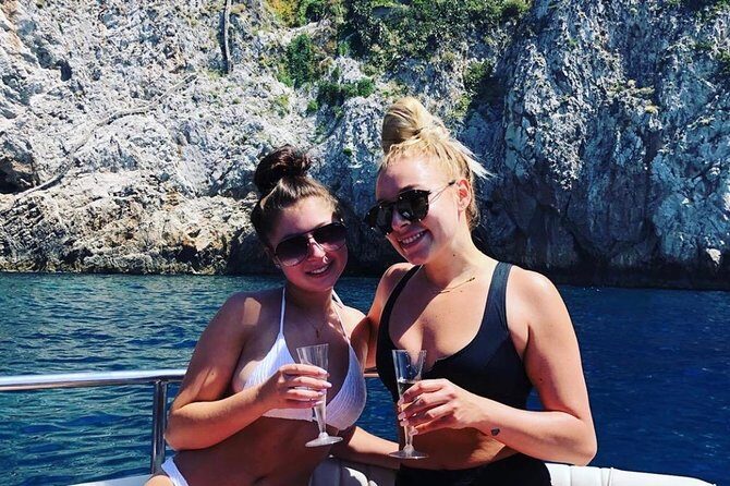Private Boat tour Positano & Amalfi coast - I Faraglioni: how the short stop gives you the rocks without losing the day