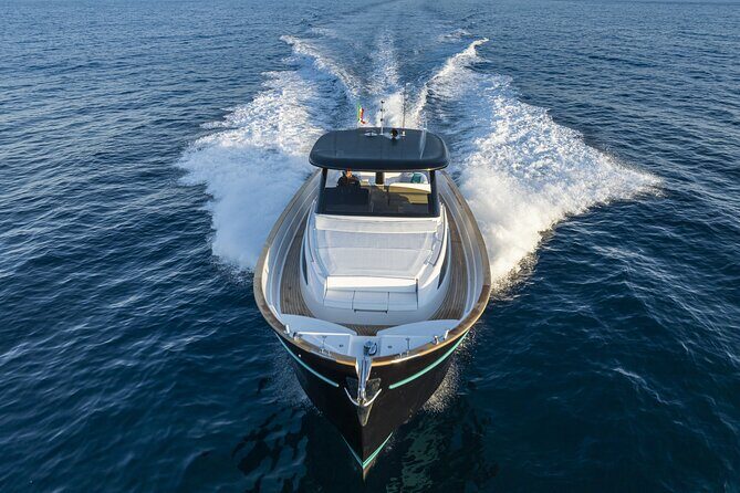 Private Boat Tour To Capri Departing From Positano - Blue Grotto vs. Green Cave: How Cave Timing Works