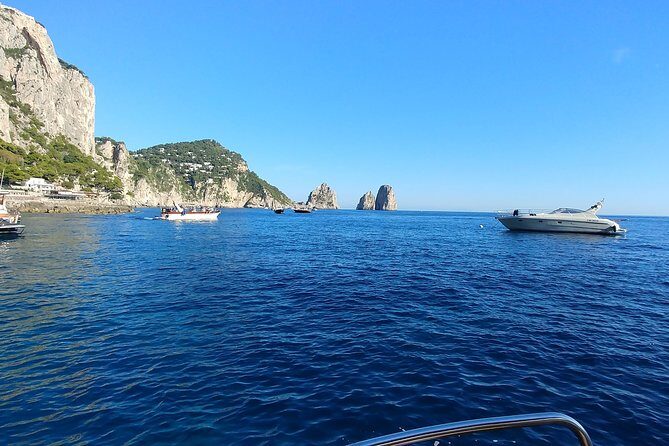 Private Cruise to Capri and Amalfi coast from Sorrento or Capri - yacht 40' - Capri’s classic sights: Faraglioni, Marina Piccola, and grotto viewpoints