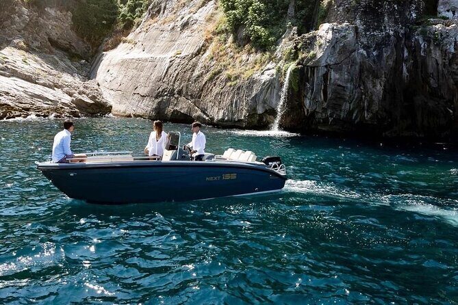 Private Day Boat Trip to Capri and Blue Grotto from Positano - Getting started at P.za Amerigo Vespucci (and how to avoid stress)