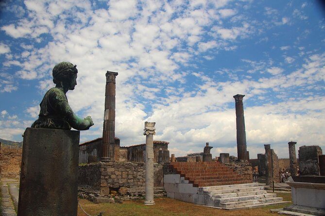 Private Day Trip from Rome to Amalfi Coast and Ruins of Pompeii - Should You Book This Private Pompeii and Amalfi Day Trip?